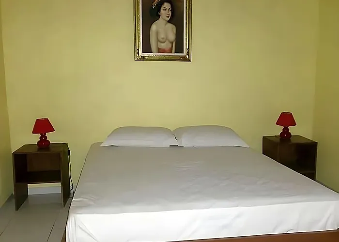 Deutsches-eck Rikesti Banjar (Bali)